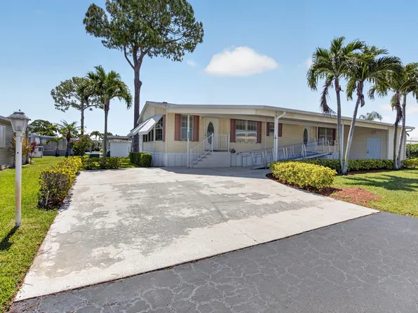 5006 Curacas Bay, Boynton Beach, FL 33436