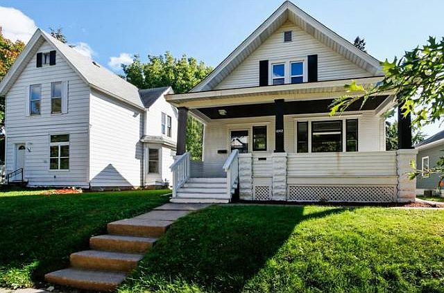 1st image of 1042 Wakefield Ave