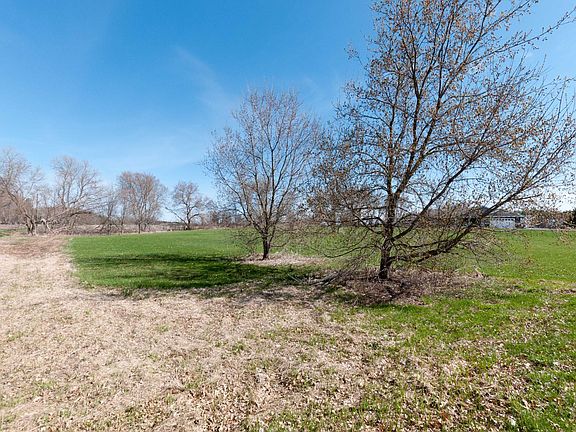 3rd image of LOT 32 23 3/16 Ave