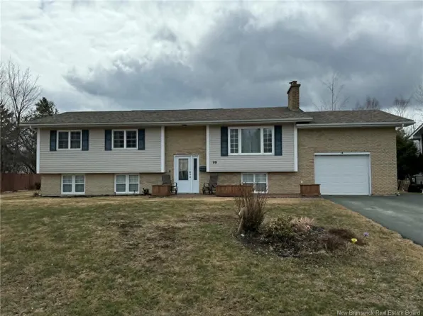 99 Stothart Dr, Miramichi, NB E1V 3T9