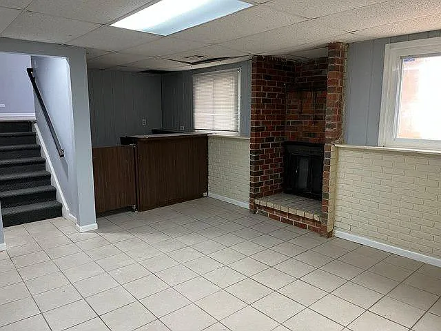 251 Butternut Dr — Photo 9