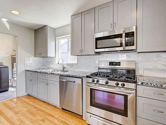 3rd image of 5190 E 33rd Ave