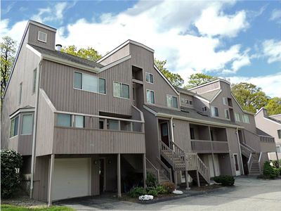 292 Pheasant Gln, Shelton, CT, 06484