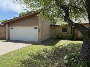 3007 Charlinda St, Commerce, TX 75428