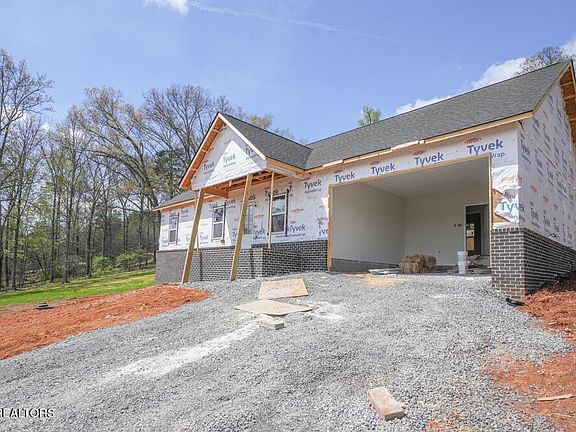 5th image of 1001 N Old Grey Ridge Rd