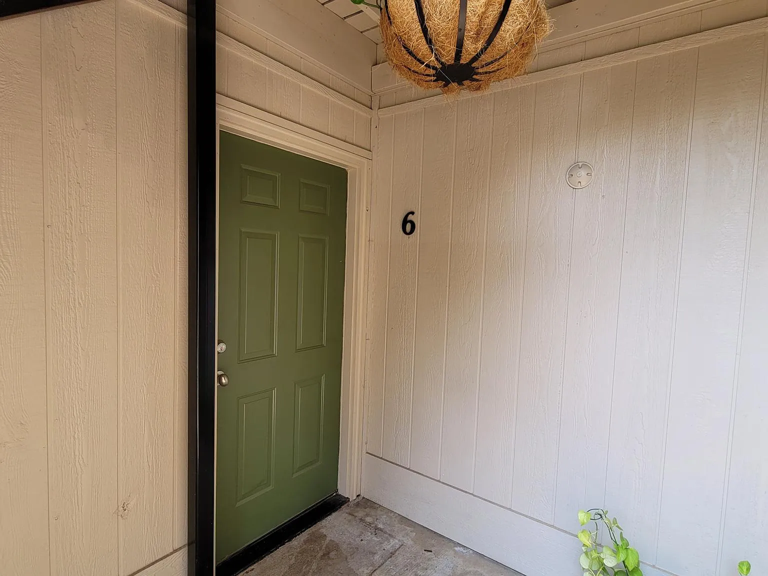 2 bed, 750 sqft, $750 — Photo 2