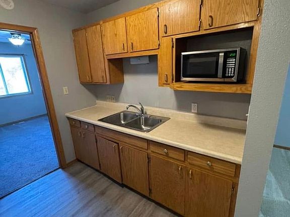 2nd image of 715 Avenue C