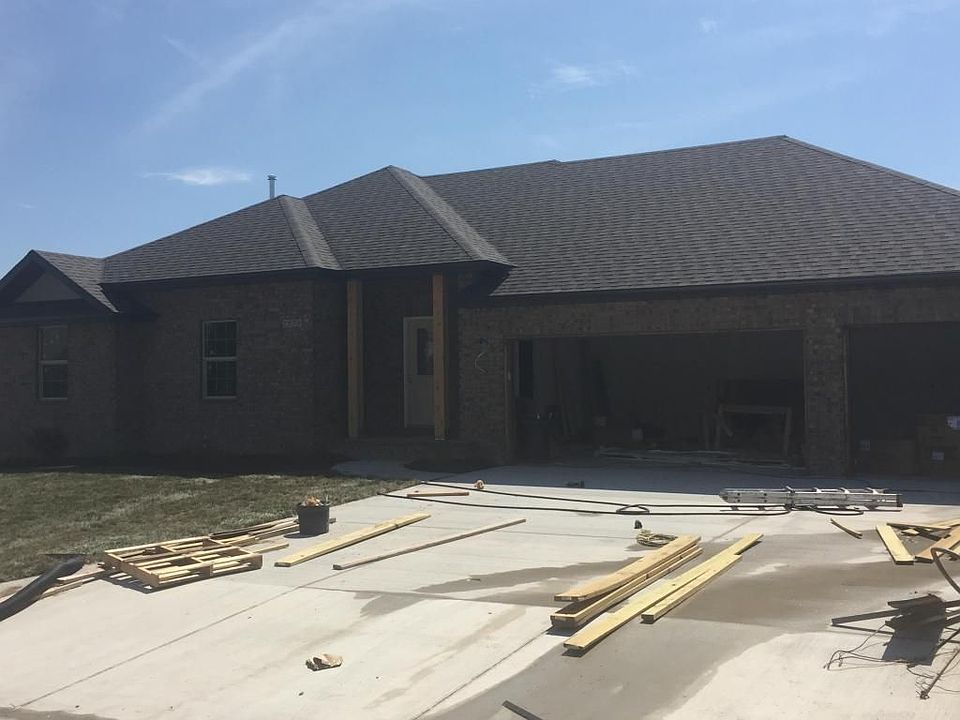 2nd image of 2570 E Keystone Dr