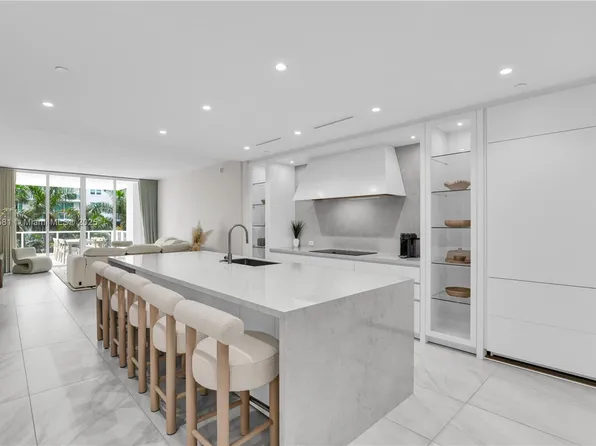 220 SE Mizner Blvd Unit 414, Boca Raton, FL 33432