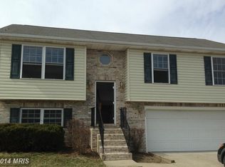253 Ford Cir, Inwood, WV 25428