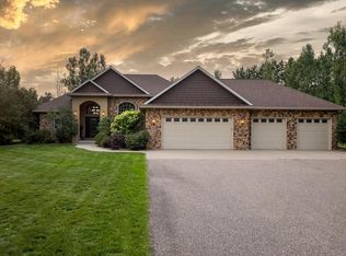 5592 Cabernet Ct, Stevens Point, WI 54482