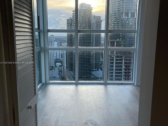 5th image of 950 Brickell Bay Dr APT 3901