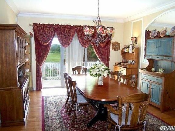 4th image of 47 Hamlet Dr #20