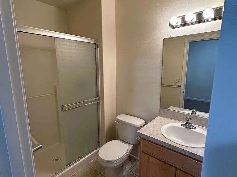 3324 Mia St NE — Photo 4
