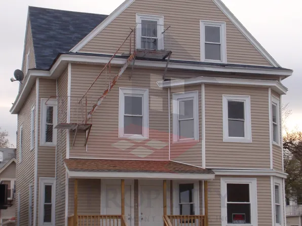 797 Elmwood Ave #3, Providence, RI 02907
