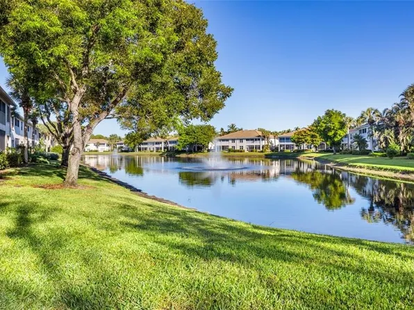 784 Carrick Bend CIR #203, NAPLES, FL 34110