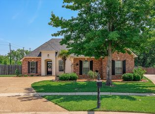 578 Chinquipin Dr, Bossier City, LA 71111