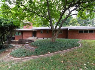 6 Devon Rd, Saint Louis, MO 63122