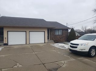 2349 Baldwin St, Jenison, MI 49428