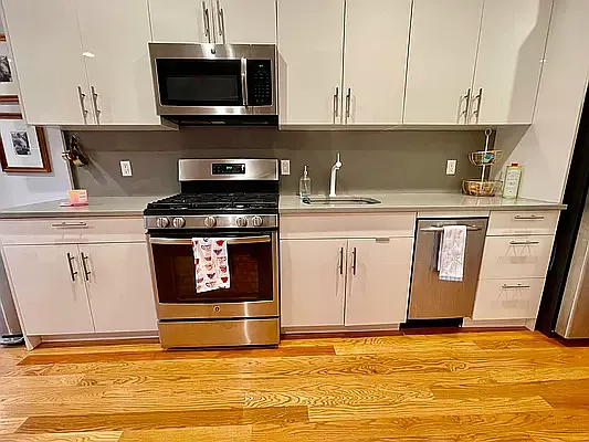 Rented by Compass | media 6