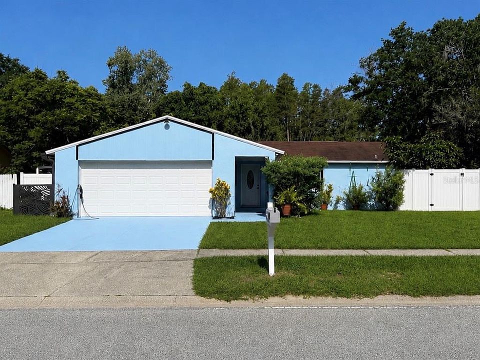 1st image of 1341 Foxwood Dr