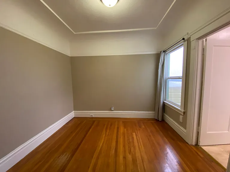 1495 10th Ave #6 — Photo 11