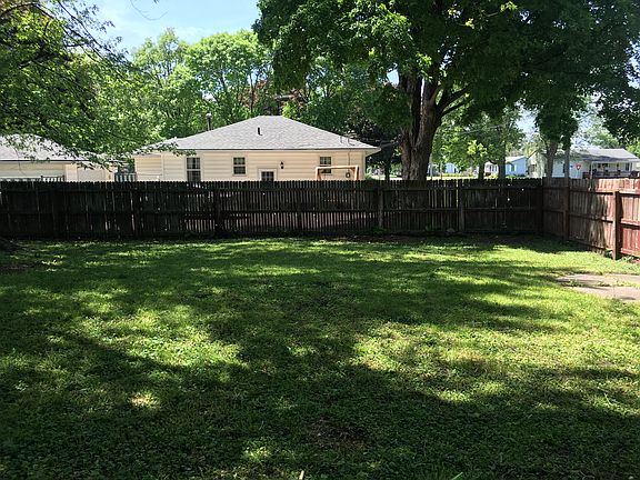 Large Fenced in Yard