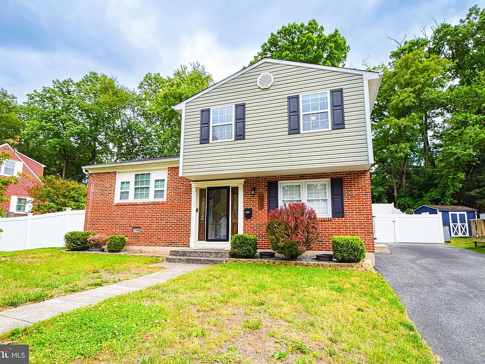 1st image of 231 Chartley Dr