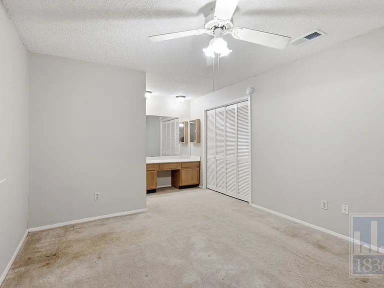 9002 Marsh Dr — Photo 9