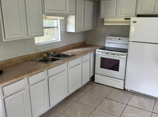 1929 Arthur Lawrence Dr, Mc Clellanville, SC 29458