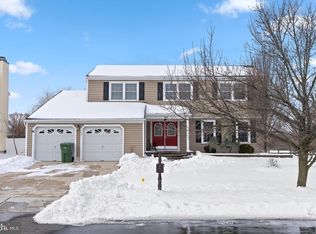 160 Country Farms Rd, Marlton, NJ 08053