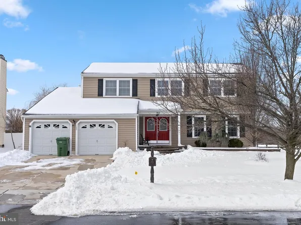 160 Country Farms Rd, Marlton, NJ 08053
