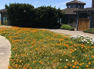198 Arbor Ln, Moss Beach, CA 94038