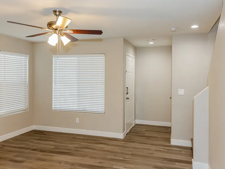 71 Branch Field Ave — Photo 5