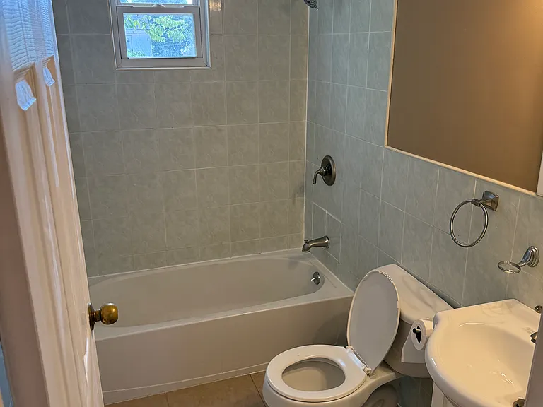 6226-28 Curie St #26 — Photo 4