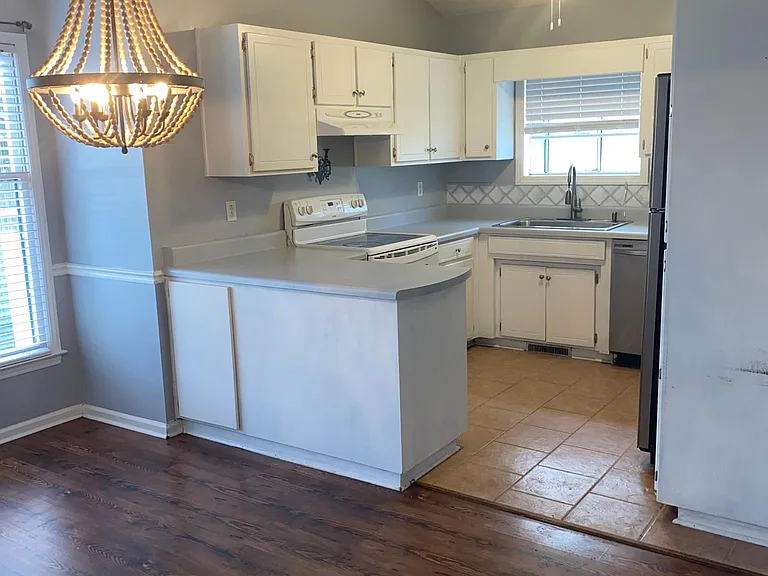 5305 Morton Rd — Photo 11