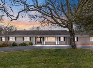 10 Meadowlark Rd, Watchung, NJ 07069