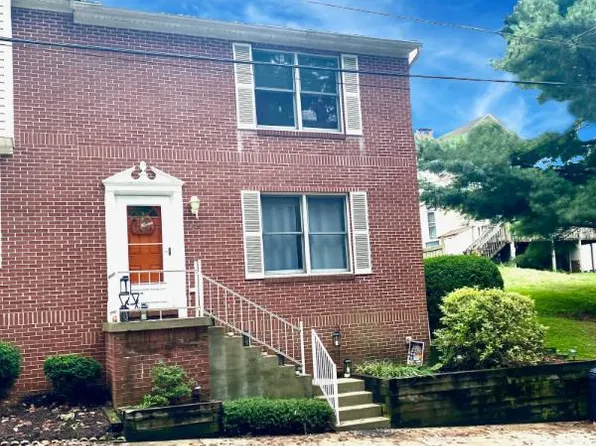 64 Lincoln Drive, Wheeling, WV 26003