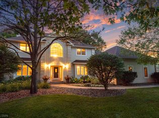 9758 Wedgewood Alcove, Woodbury, MN 55125