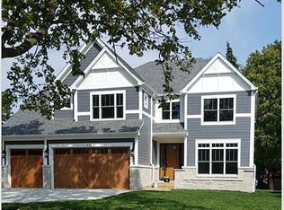 421 N Oak St, Elmhurst, IL