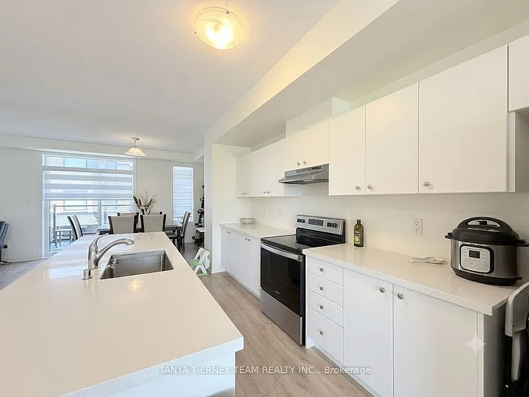 56 Emmas Way — Photo 13