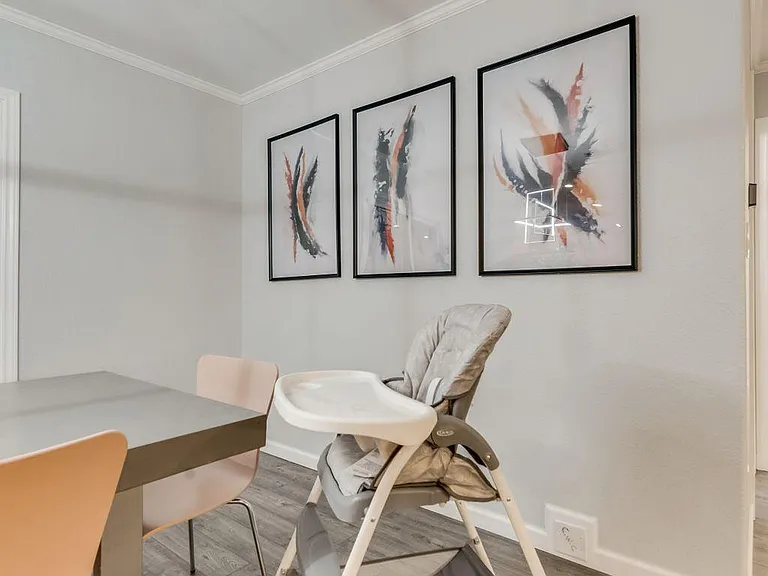 1203 Andrews St — Photo 9