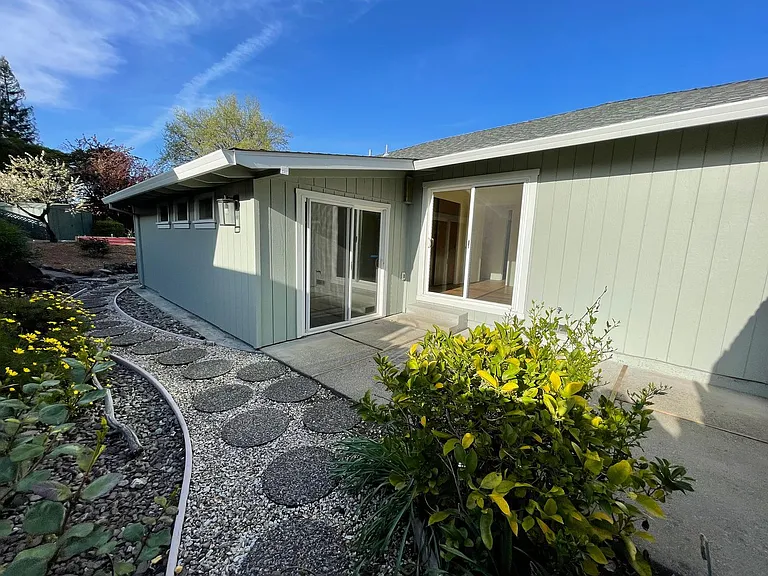 177 Merner Dr — Photo 33