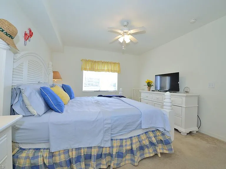 10000 Maddox Ln #125 — Photo 13