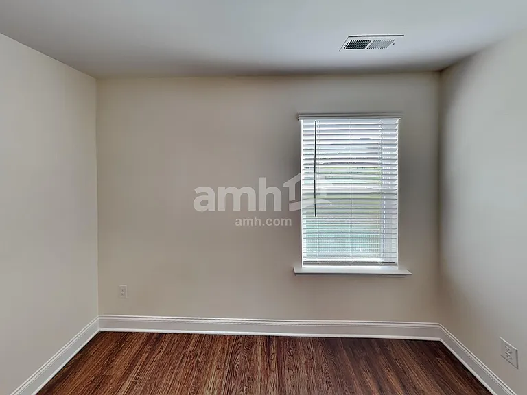 6177 Rosemore Ln — Photo 15