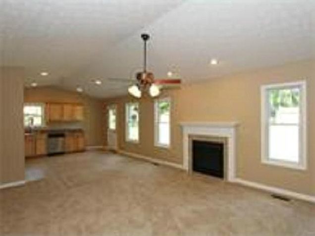 1st image of 411 Fairway Dr