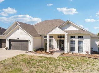 8304 N 101st East Ave, Owasso, OK 74055