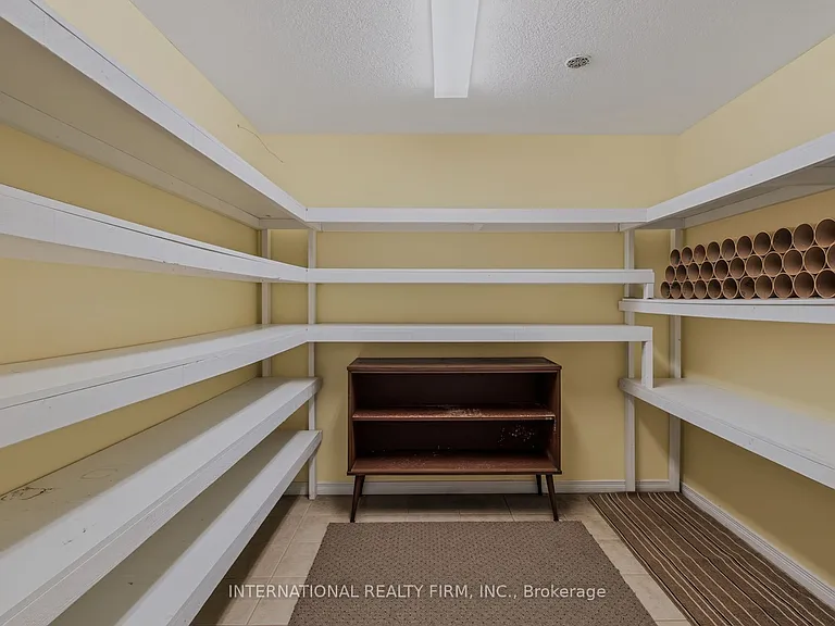 18 Sea Breeze Dr — Photo 40