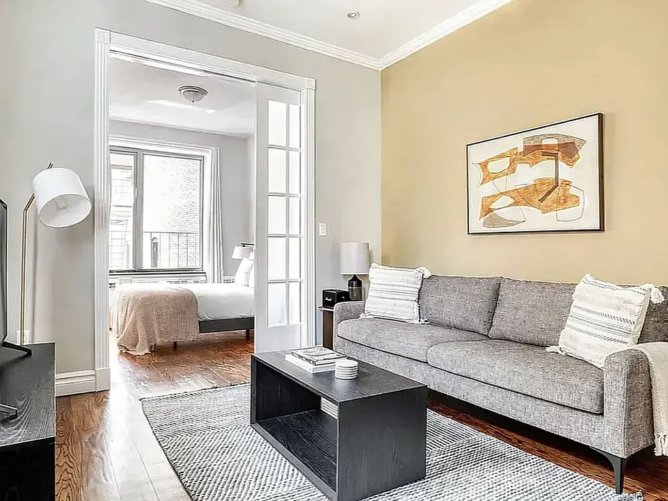 1st image of 248 Mott St APT 17