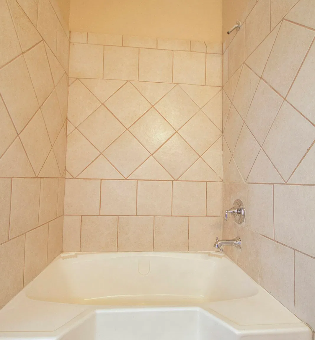 1727 Nolan Street — Photo 1